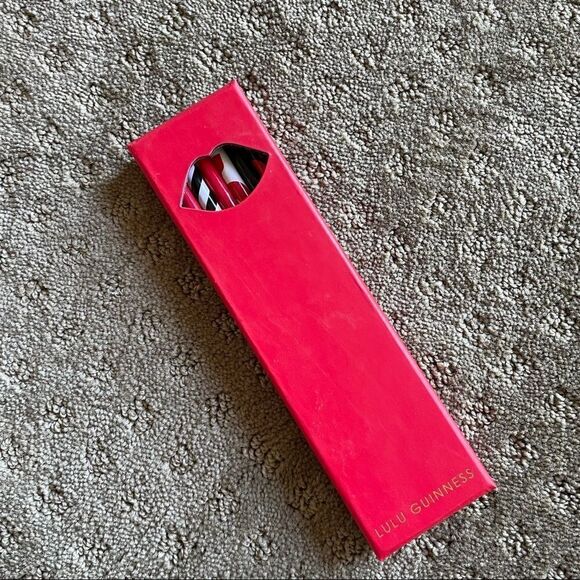 Lulu Guiness Pencil Case with 6 Pencils, Eraser and Sharpener NWT - Picture 2 of 6